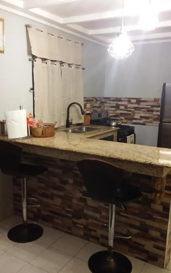 Zipcode Hideaway Guesthouse Portmore Apartamento